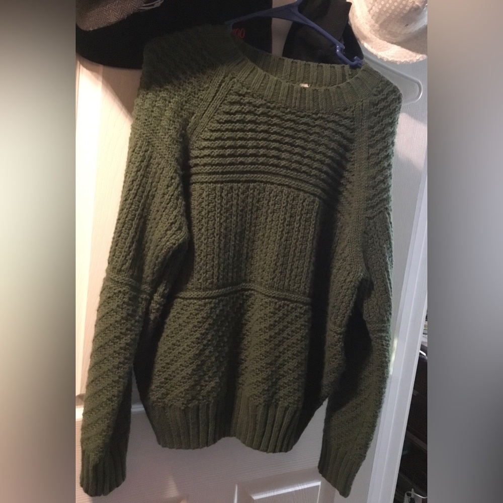Army Green Time & Tru Knitted Sweater